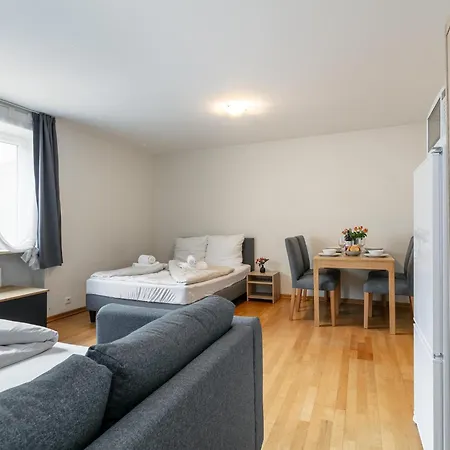 Lägenhet Town House 2