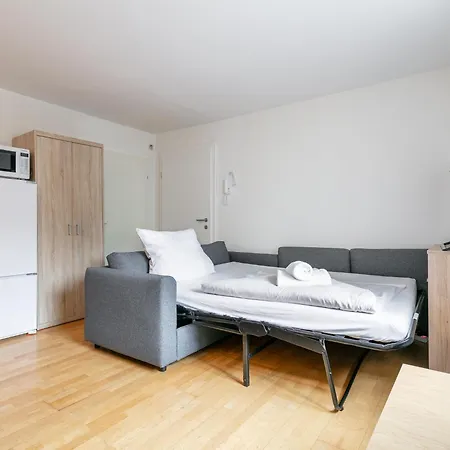 Town House 2 Lägenhet