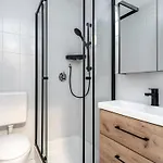 Apartment Town House 2 *