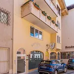 Town House 2 Apartment *