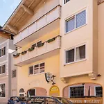 Apartment Town House 2 Hopfgarten im Brixental